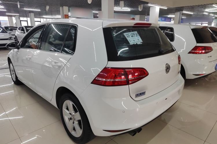 Used Volkswagen Golf 2015 1.4TSI Automatic Luxury Model