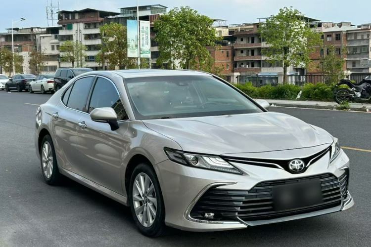 Used Toyota Camry 2021 2.0G Luxury Edition Exterior 7
