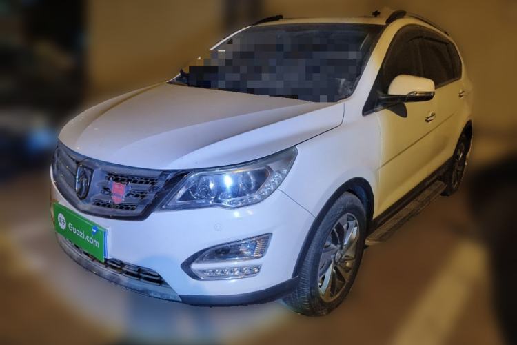 Used Baojun 560 2015 1.8L manual luxury version