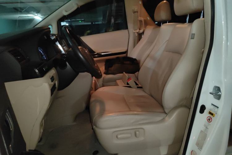 Used Toyota Alphard 2012 3.5L Luxury Edition