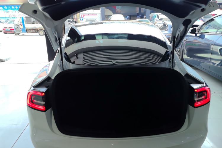 Used Tesla Model 3 2019 Standard Range Rear-Wheel Drive Upgraded Version (52 kWh) Trunk