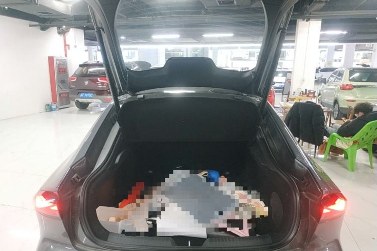 Used CHANGAN UNI-V 2024 2.0T Classic Sport Edition
