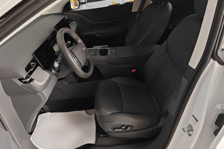 Used XPeng G6 2025 625 Long-Range Max Flagship Edition
