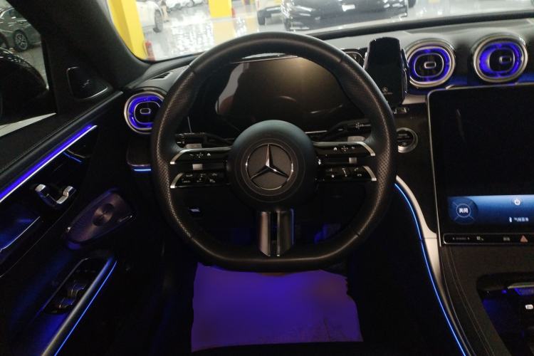 Used Mercedes-Benz C-Class 2023 Restyled C 260 L Night Edition Sports Version Steering Wheel