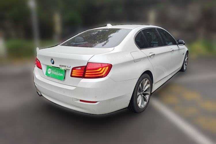 Used BMW 5 Series 2017 525Li Leading Model