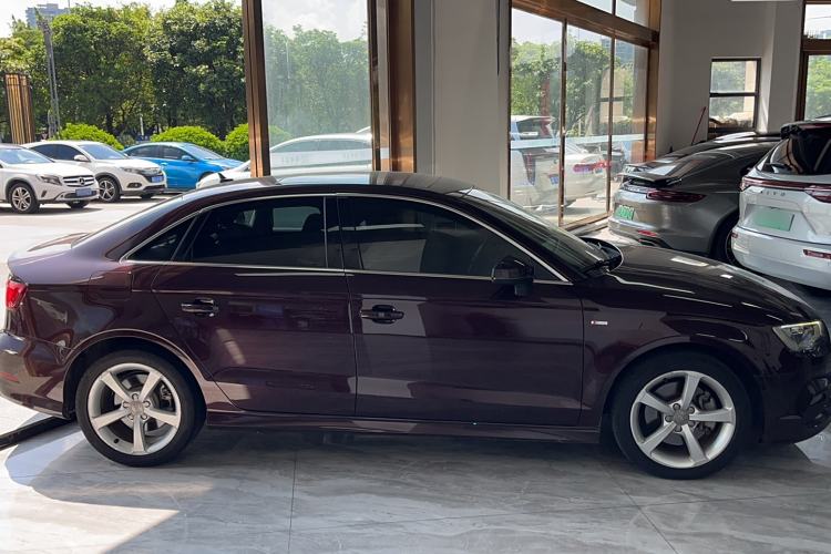 Used Audi A3 2015 Limousine 45 TFSI S line Luxury Model