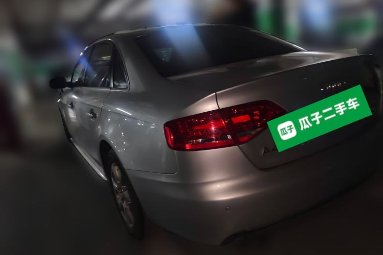 Used Audi A4L 2012 2.0 TFSI automatic standard version