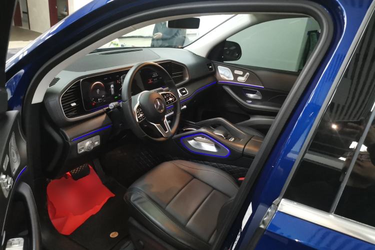 Used Mercedes-Benz GLE 2020 GLE 450 4MATIC Stylish Model Driver Seat