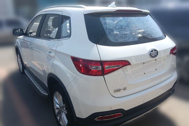 Used FAW Senya R7 2016 1.6L Manual Comfort Model Rear Left 45 Deg