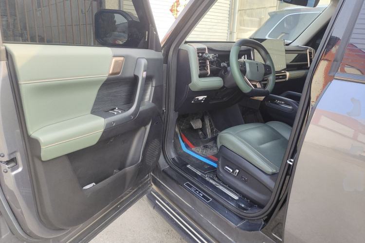 Used iCAR 03 2024 501km Four-wheel Drive Long-Range Advanced Version