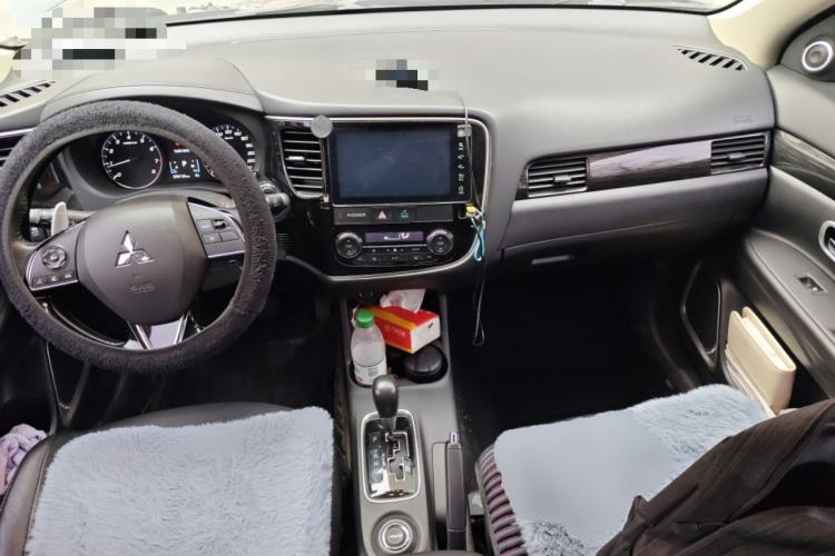 Used Mitsubishi Outlander 2016 2.4L 4x4 Elite Edition 5 Seats
