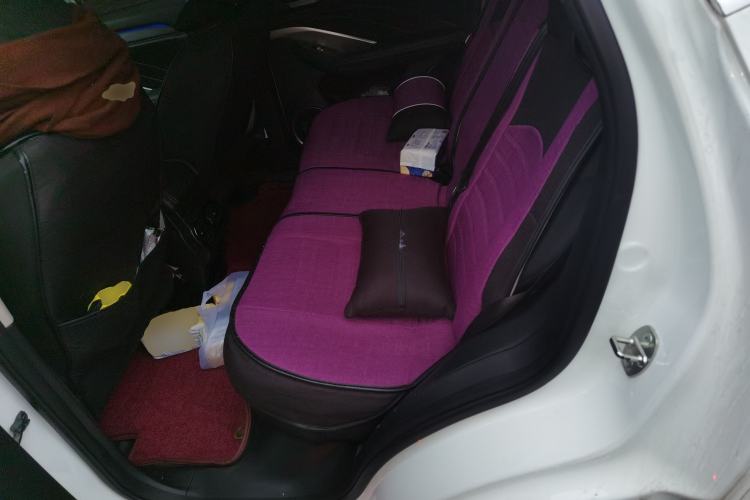 Used Wey VV6 2021 2.0T Two-Wheel Drive Smart Protection+