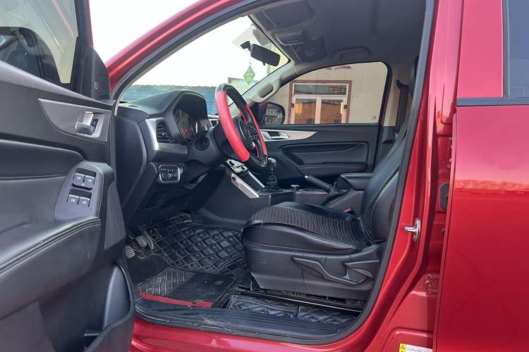 Used Great Wall Poer 2021 2.0T Commercial Version Manual Diesel 4x4 Elite Long-Box GW4D20M