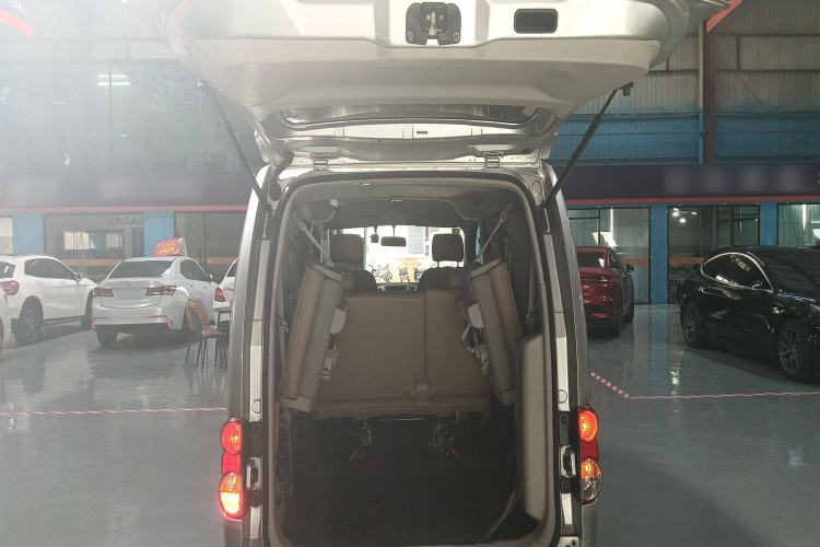 Used Nissan NV200 2018 1.6L CVT Luxury Model