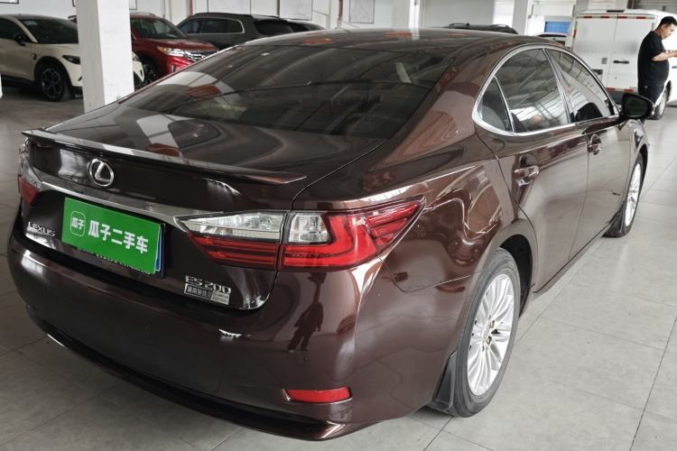 Used Lexus ES 2015 200 Elite Edition Exterior 4