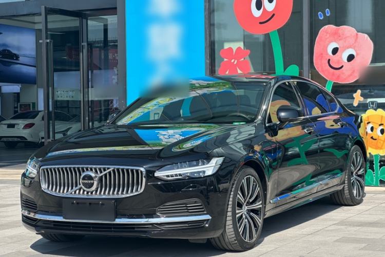 Used Volvo S90 New Energy 2022 T8 eDrive Hybrid Luxury Edition