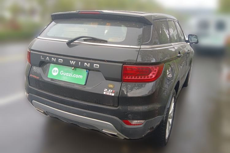 Used Land X7 2015 2.0T Panoramic Prestige Edition Rear Right 45 Deg