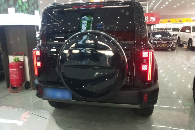 Used BAIC Off-Road BJ40 2024 2.0T All-New Urban Hunter Edition Ultimate Version