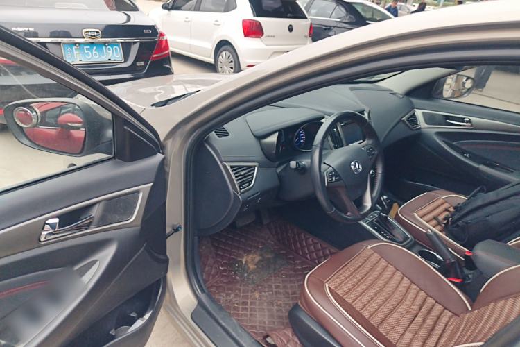 Used Changan Eado 2016 1.6L Automatic Trend Model