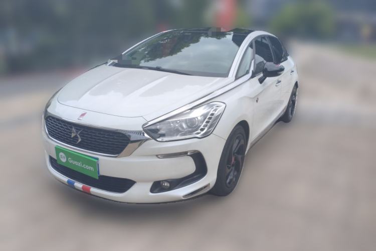Used DS 5 2018 30THP P-Line Sport Model