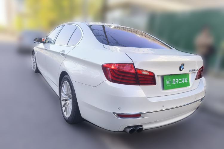 Used BMW 5 Series 2014 525Li Luxury Design Package
