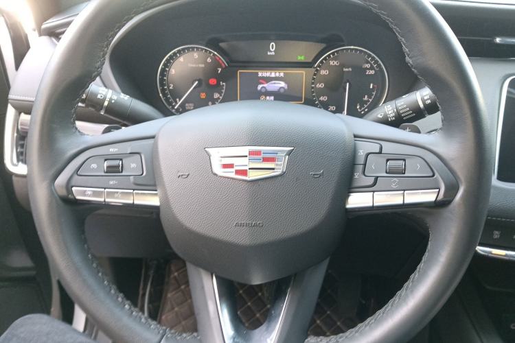 Used Cadillac XT4 2022 28T Two-Wheel Drive Fashion Edition