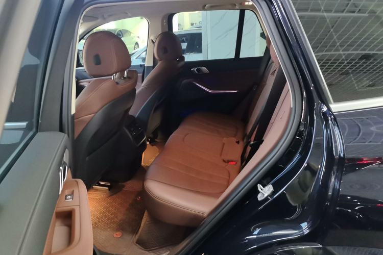 Used BMW X5 2021 xDrive40i M Sport Package
