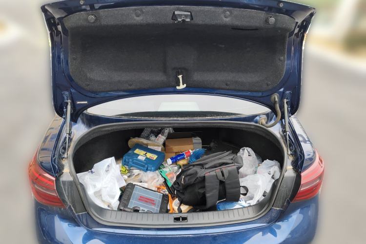 Used Infiniti Q50L 2018 2.0T Enjoyment Version China VI Standard
