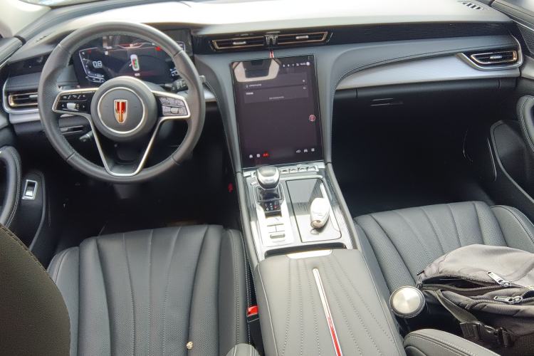 Used Hongqi H5 2023 2.0T Automatic Smart Connect Flagship Edition
