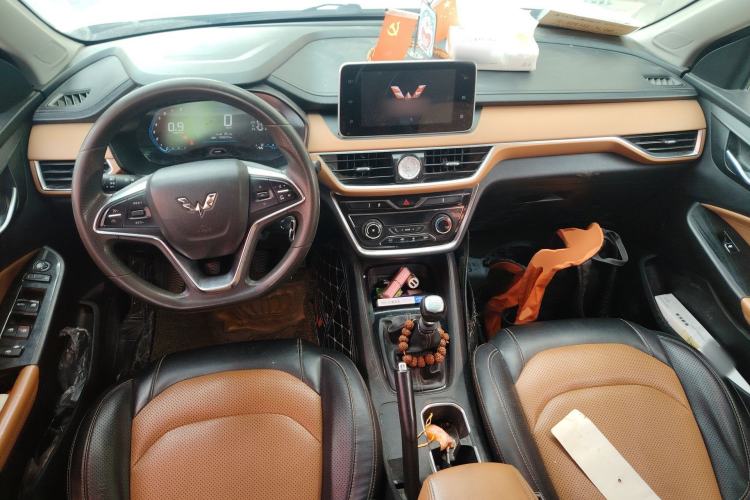 Used Wuling Hongguang S3 2018 1.5L Manual Luxury Model China V Standard
