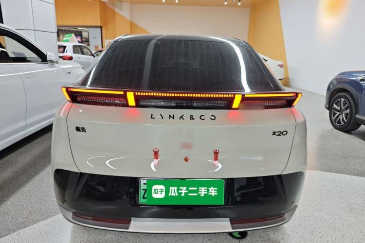 Used Lynk & Co Z20 2026 Model 430km Rear-Wheel Drive Pro
