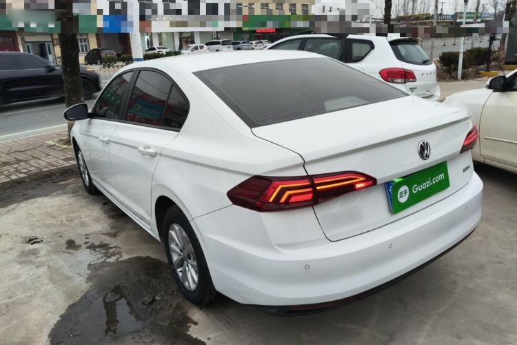 Used Volkswagen Bora 2020 1.5L Manual Fashion Edition
