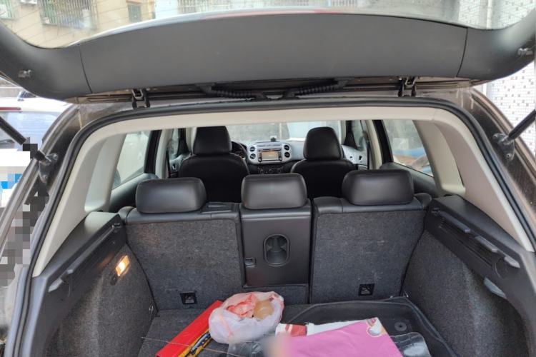 Used Volkswagen Tiguan 2013 1.8TSI Automatic Two-Wheel Drive Luxury Model Trunk