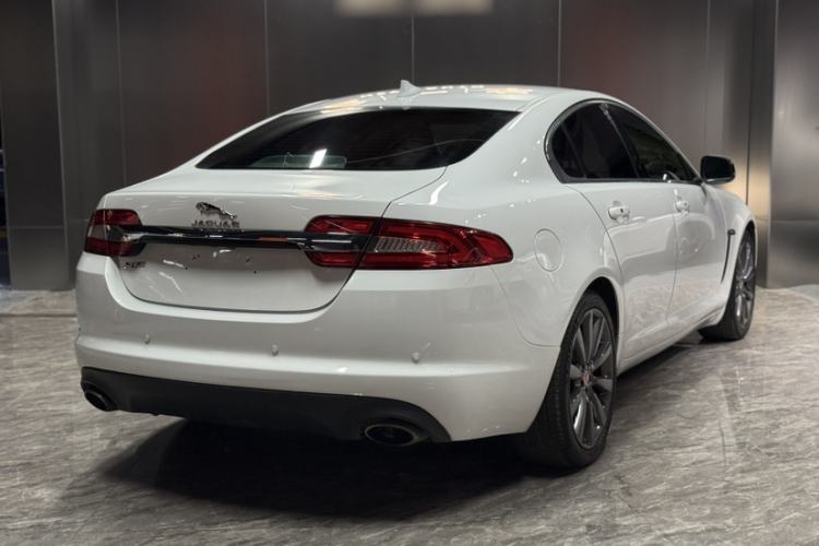 Used Jaguar XF 2015 XF 2.0T Luxury Edition
