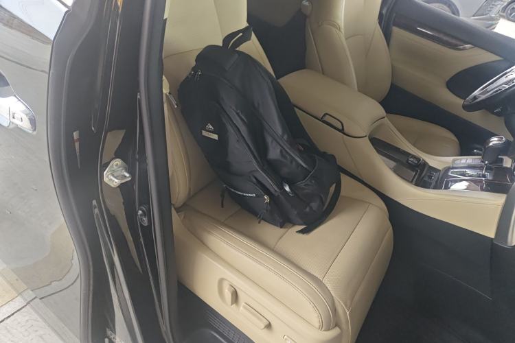 Used Toyota Alphard 2021 Dual-Engine 2.5L Luxury Edition