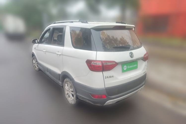 Used Dongfeng Fengon 370 2016 1.5L Manual Luxury 7-Seater