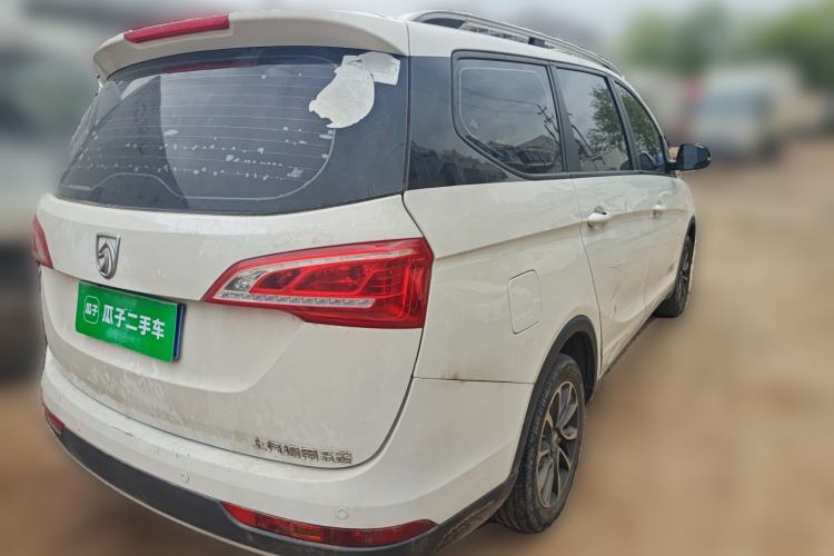 Used Baojun 730 2019 1.5L Manual Fashion Model 7-seater National V