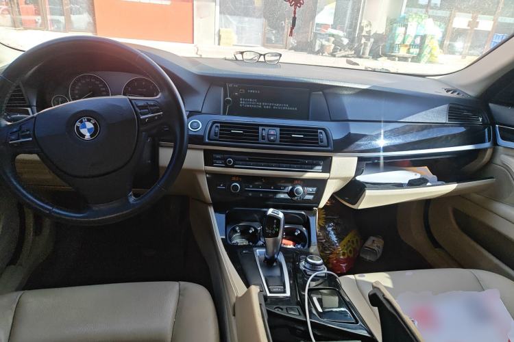 Used BMW 5 Series 2012 523Li Leading Model