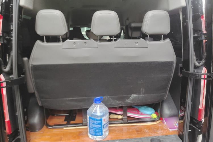 Used Ford Transit 2021 2.0T Diesel Manual Advanced Commercial Traveler Mid-Chassis Mid-Roof 9-Seater China VI