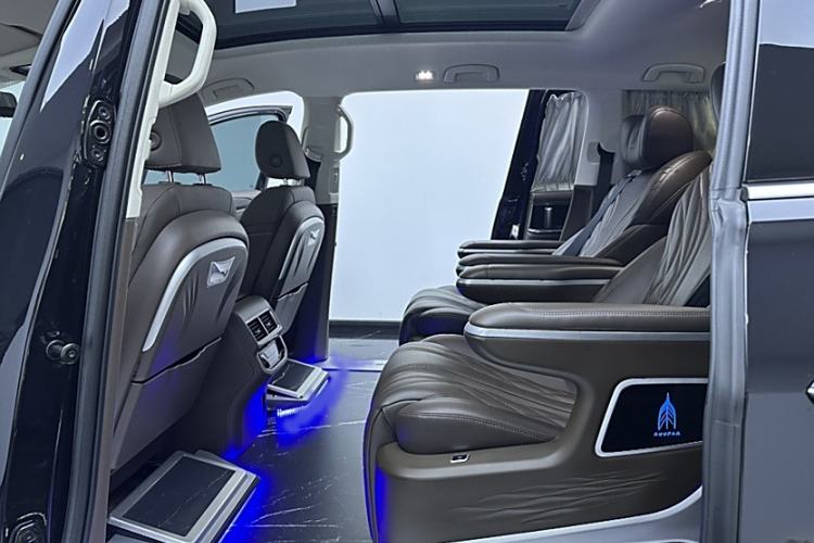 Used Volkswagen Viloran 2024 380TSI Luxury Edition