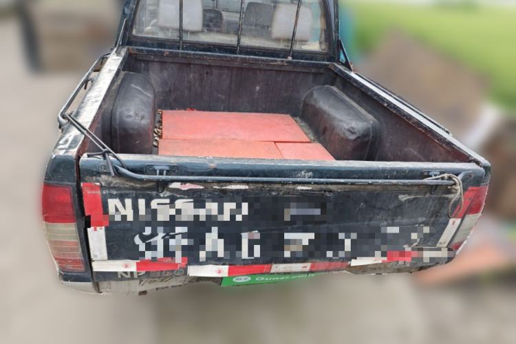 Used Nissan D22 2011 2.4L Gasoline Two-Wheel Drive Standard Version Trunk