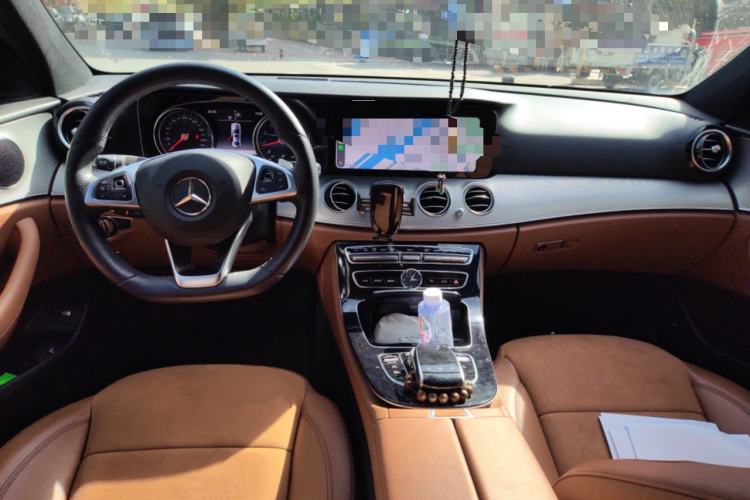 Used Mercedes-Benz E-Class 2017 E 200 Sport Center Console