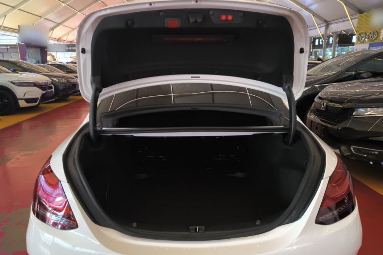 Used Mercedes-Benz C-Class 2020 Restyled C 200 L Fashion Edition Sport Version
