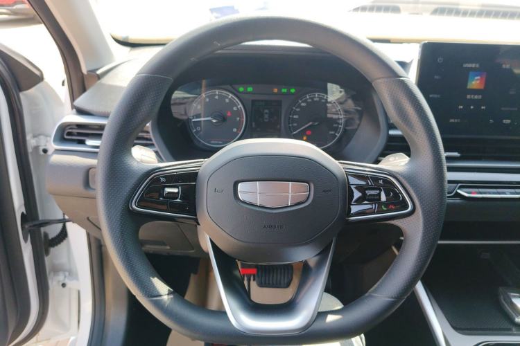 Used Geely Auto Emgrand 2025 4th Generation 1.5L CVT Starry Edition Steering Wheel