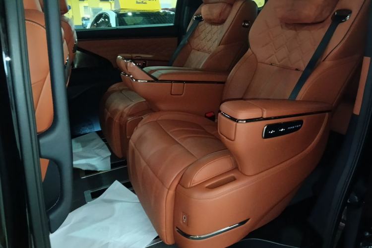 Used GAC Trumpchi Xiangwang M8 2025 Kunkun Series Ultra First-Class Cabin Left Rear Seat