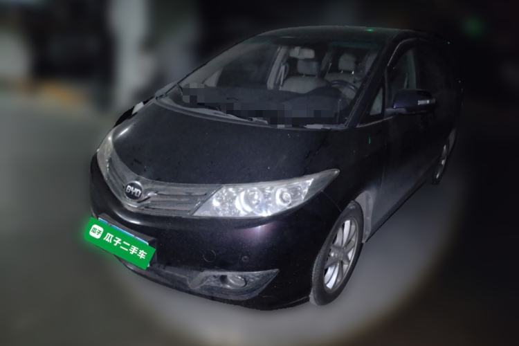 Used BYD M6 2013 2.4L Automatic Luxury Model