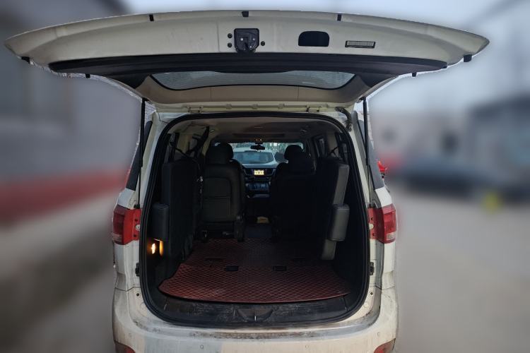 Used SAIC MAXUS G10 2019 PLUS 2.0T Automatic Elite Edition China V Standard Trunk