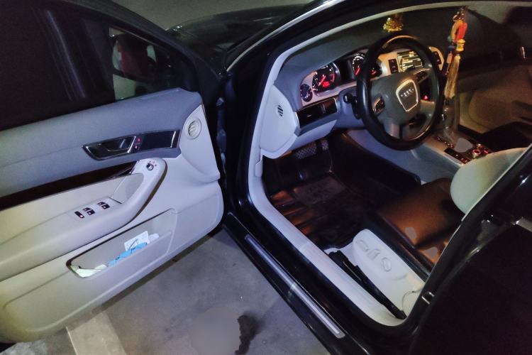 Used Audi A6L 2011 2.0 TFSI Automatic Standard Edition Driver Seat