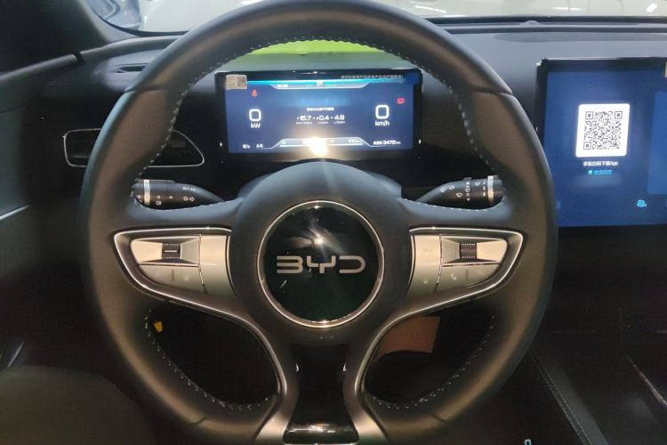 Used BYD Seal 06 New Energy 2025 DM-i Smart Drive 120KM Prestige Model
