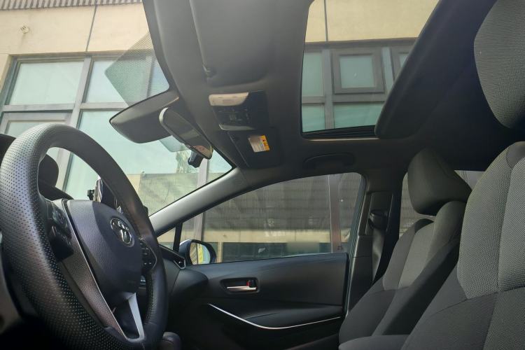 Used Toyota Levin 2022 Dual-Engine 1.8H E-CVT Luxury Edition Interior 2